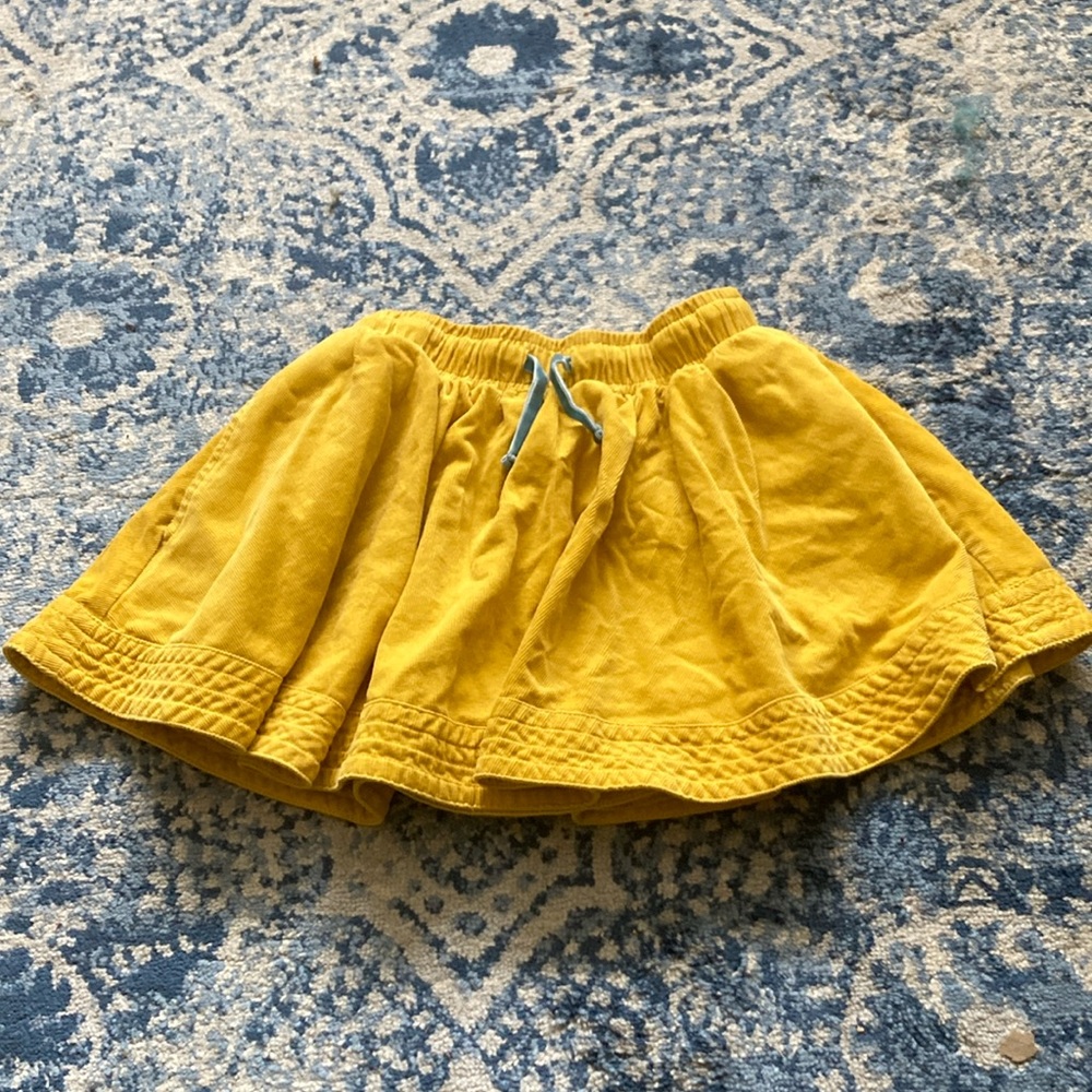 Like new, Hannah Anderson girls skirt, yellow corduroy.
